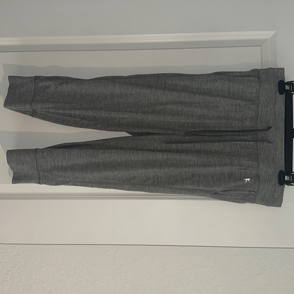 WOMENS MEDIUM DANSKIN NOW CROP JOGGER PANTS